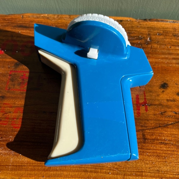 Vintage Dymo Hobbyist 1895 Label Maker - Picture 3 of 7